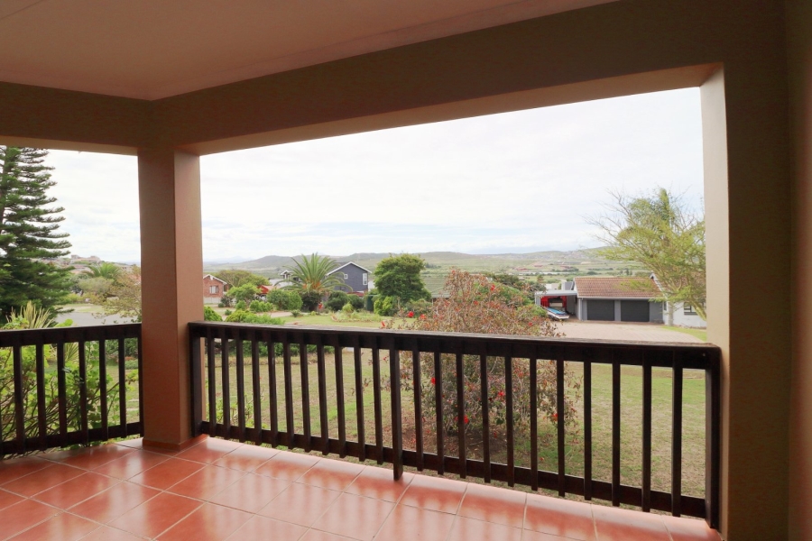 3 Bedroom Property for Sale in Hartenbos Heuwels Western Cape